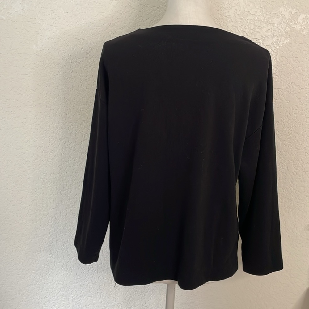 UNIGLO BLACKEST BLACK SWEATER size L - Picture 3 of 8